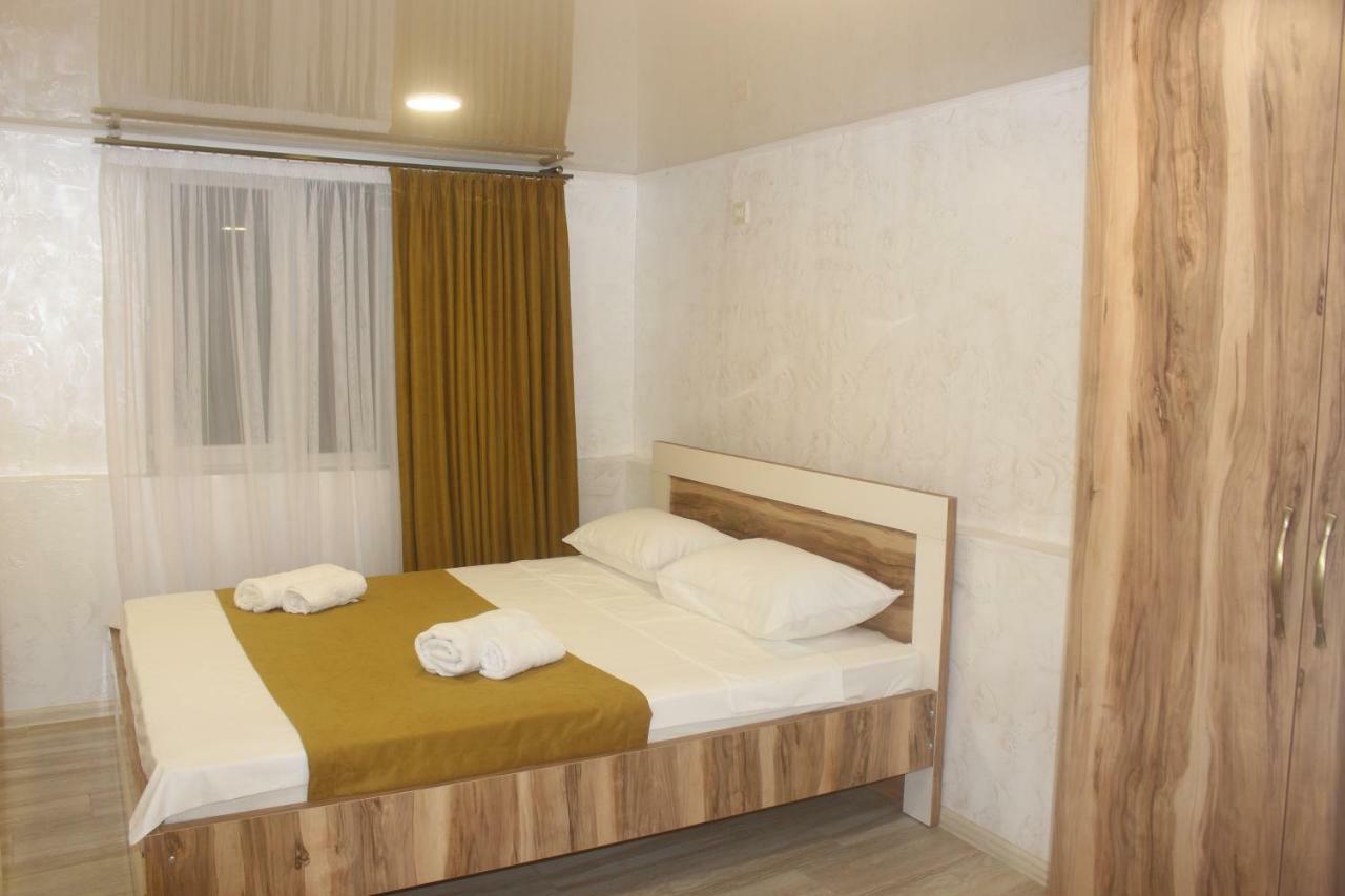 Greenview Guesthouse Batumi Exterior foto