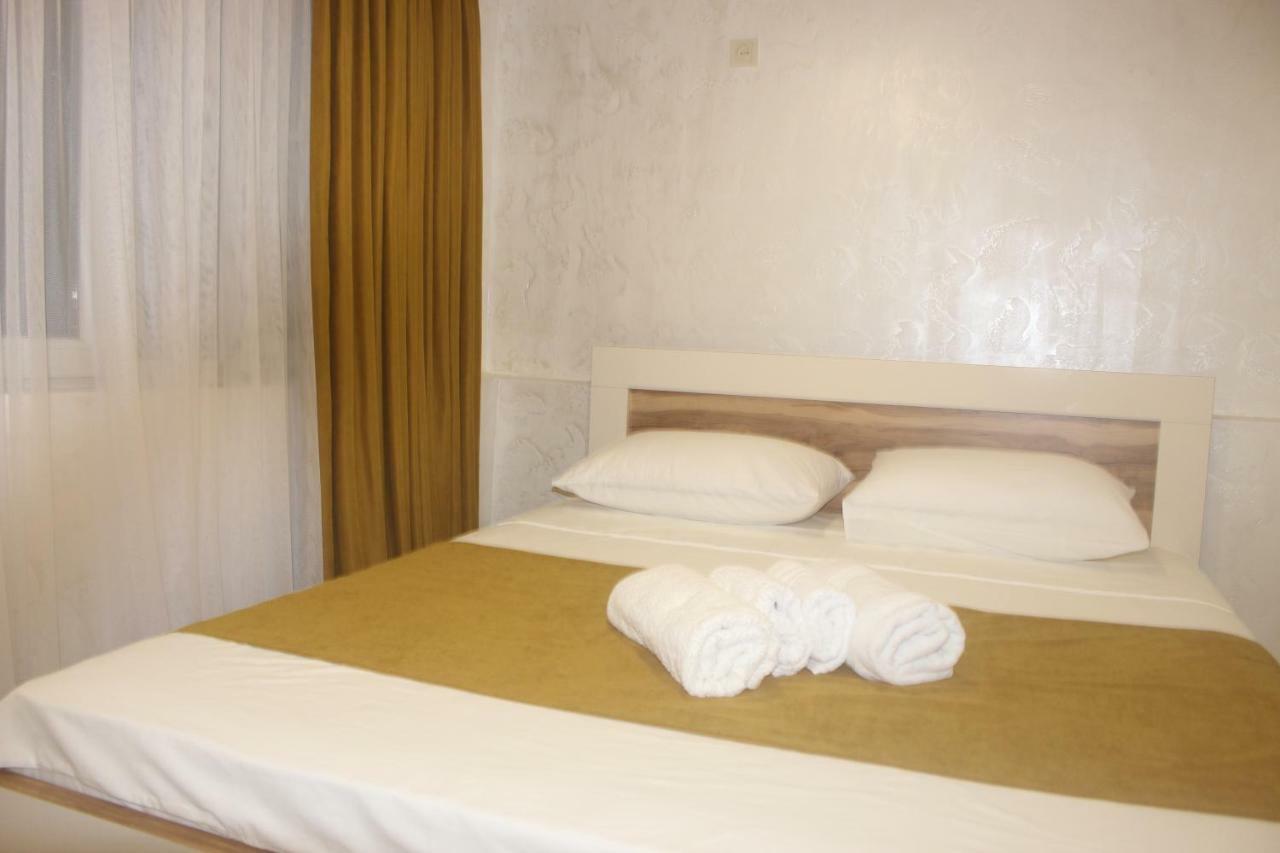 Greenview Guesthouse Batumi Exterior foto