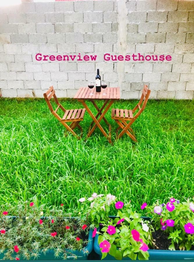 Greenview Guesthouse Batumi Exterior foto